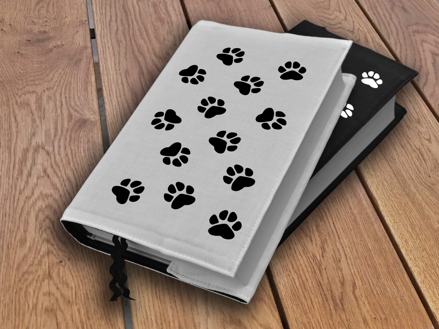 Obal na knihu s potiskem Kočičí tlapky