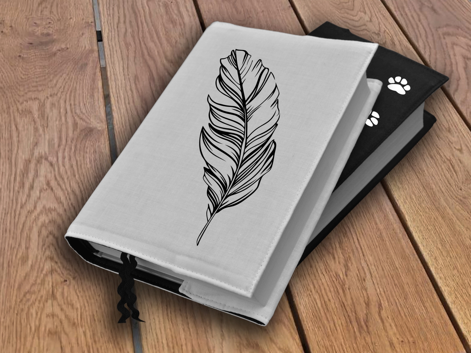 Obal na knihu s potiskem Peříčko