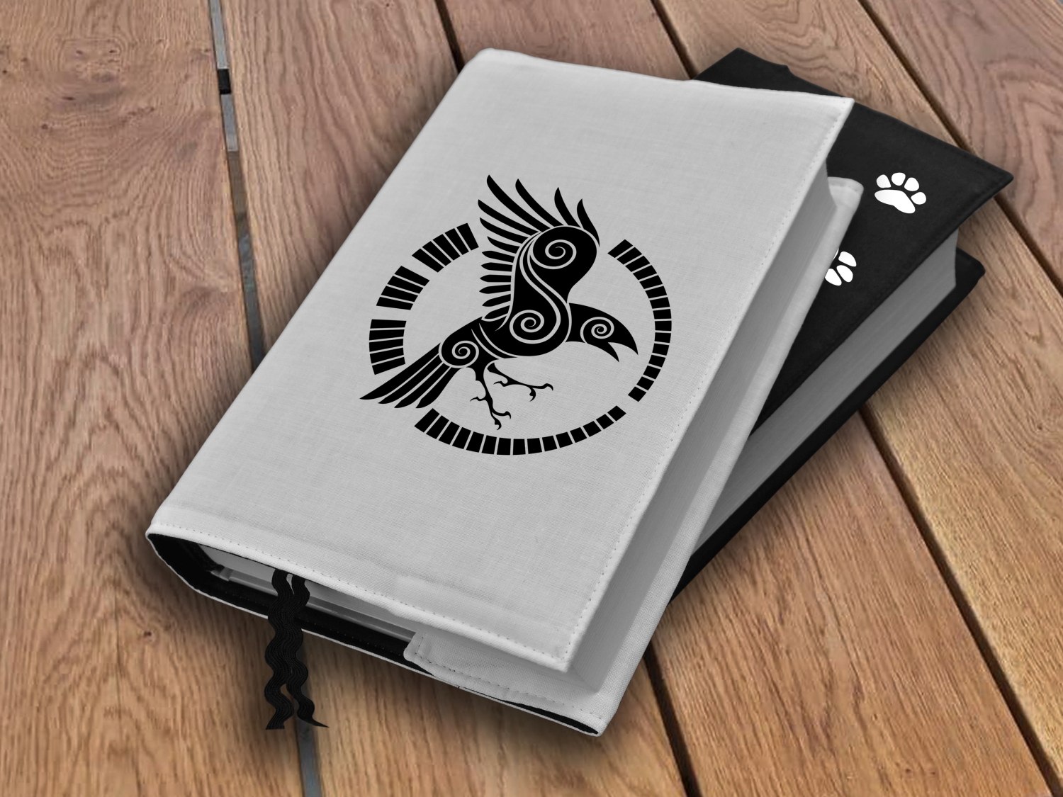 Obal na knihu s potiskem Vrána